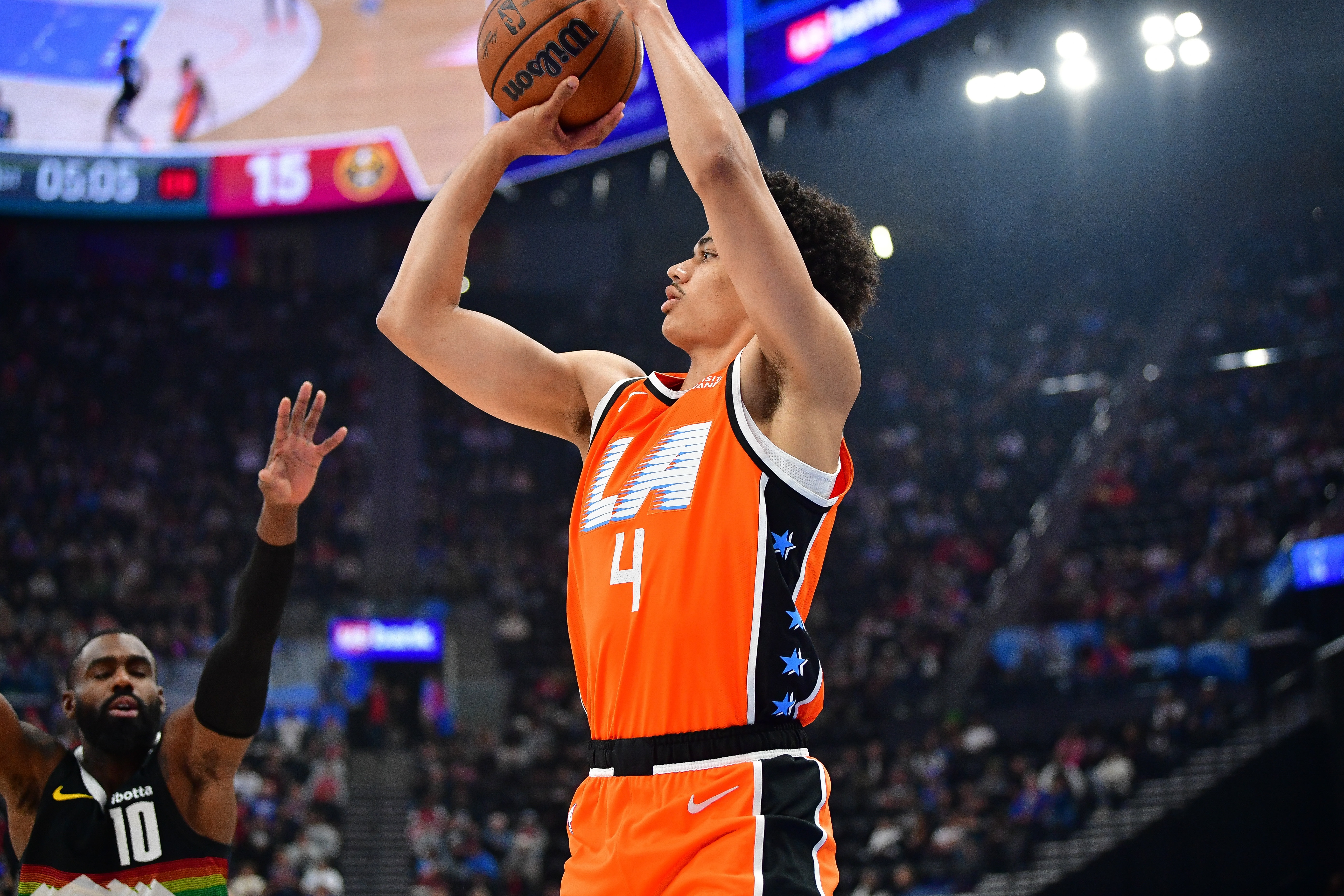 开云-【菜鸟】科比·桑德斯13分3板3断 奎因14分12板 特雷·约翰逊18分