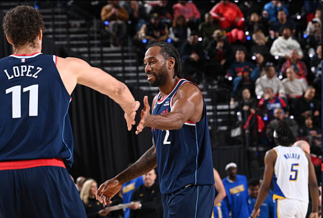 开云体育入口-快船轰27-4高潮大胜步行者豪取3连胜！与西部第八勇士仅差1个胜场