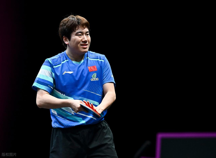 开云体育入口-王皓场边无奈摇头！梁靖崑世界杯开门黑，世乒赛拿什么替樊振东？|西福恩特斯|梁靖昆|邱党|腰伤|决胜局_新浪体育_新浪新闻
